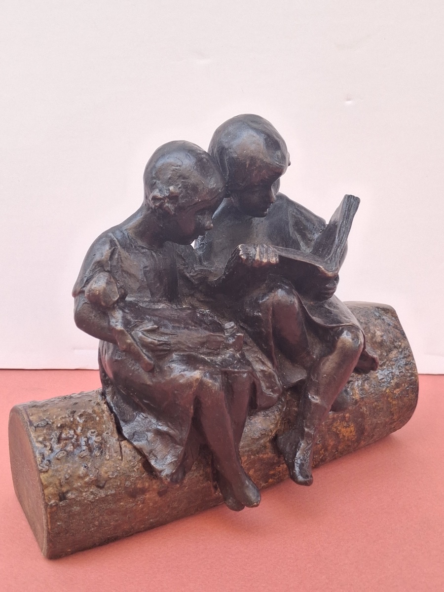 Bronze attribué à Becky Eiker  ( 1942) USA , deux petites filles assises lisant  XXème-photo-5