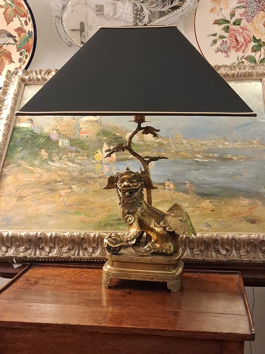 Chien de Fô en laiton monté en lampe 