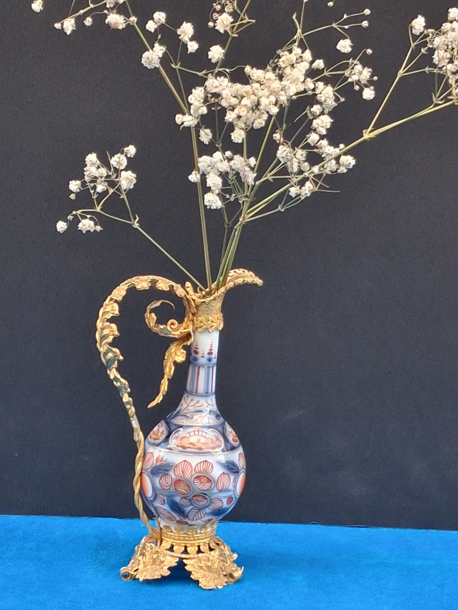 Aiguière en porcelaine , monture en laiton repoussé , ciselé et doré  XIX ème-photo-4
