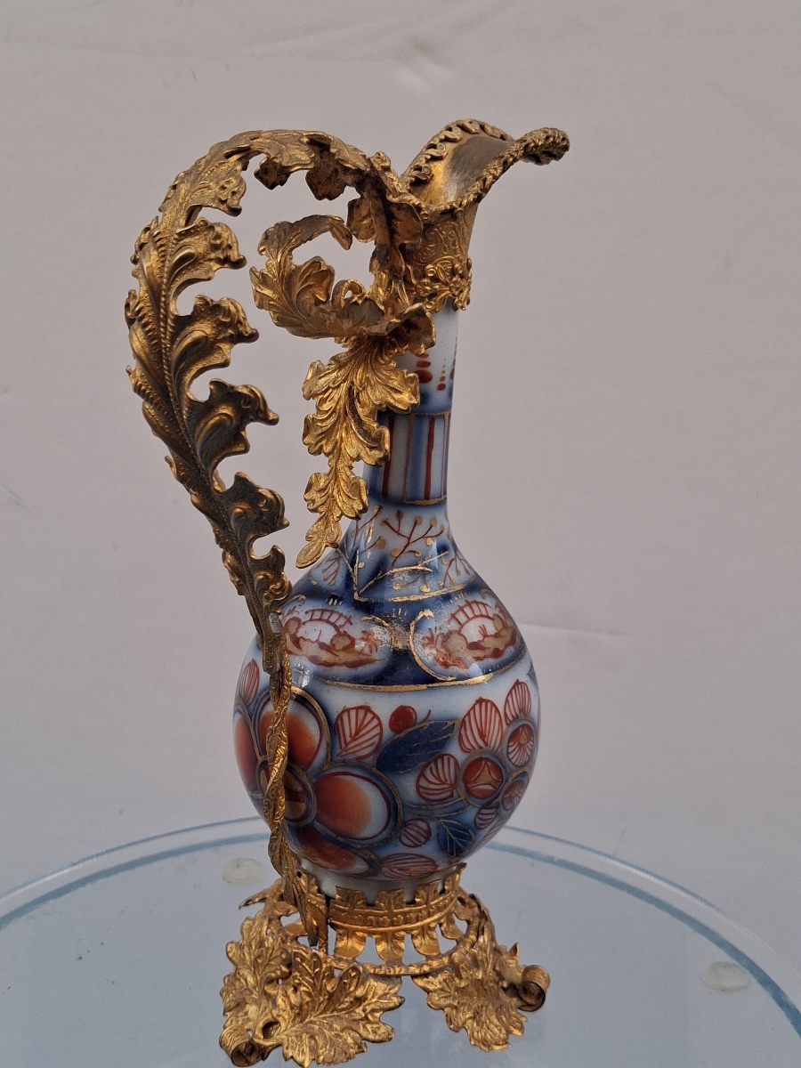 Aiguière en porcelaine , monture en laiton repoussé , ciselé et doré  XIX ème-photo-8