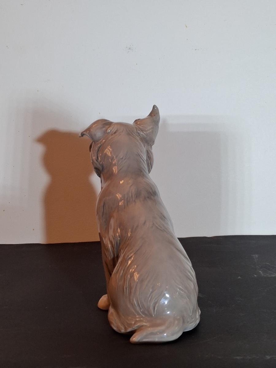 Danish Porcelain Dog Figurine, Bing &amp; Grondahl, Copenhagen, Early 20th Century -photo-1