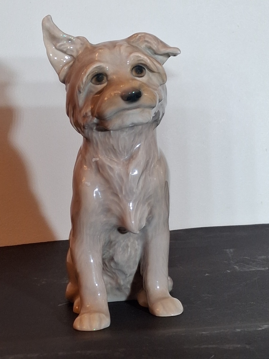 Danish Porcelain Dog Figurine, Bing &amp; Grondahl, Copenhagen, Early 20th Century -photo-5