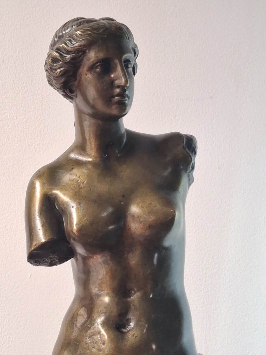 Statue en bronze de la Vénus de Milo  ( hauteur 44 cm) époque début XXème-photo-2