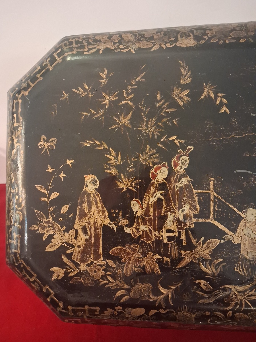 Grande boite à jeu chinoise , en laque noire et dorée ,complète , Canton XIX ème -photo-1
