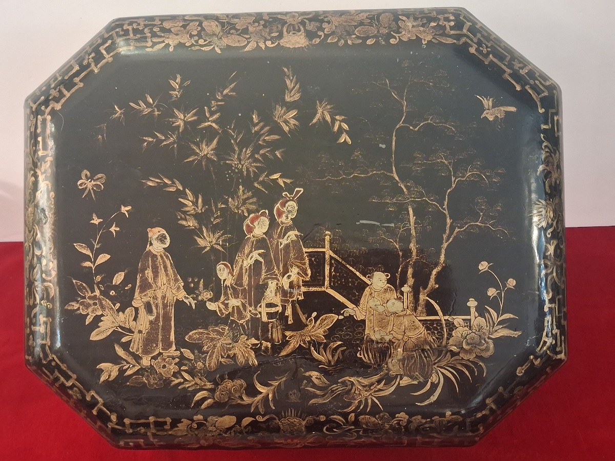 Grande boite à jeu chinoise , en laque noire et dorée ,complète , Canton XIX ème -photo-5