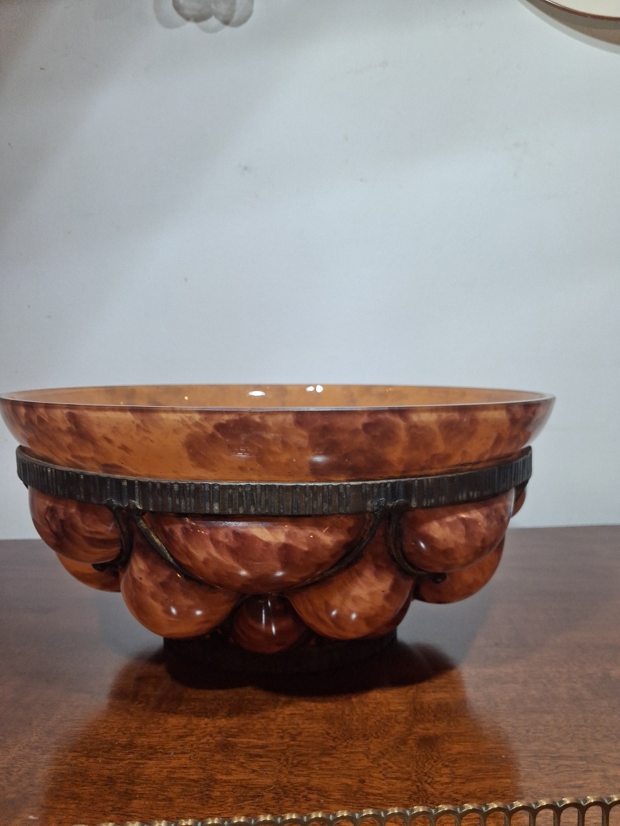 Delatte Nancy Large Round Goblet With Fluted Sides, Made Of Orange-tinted Glass, With A Chiseled Wrought-iron Base -photo-2