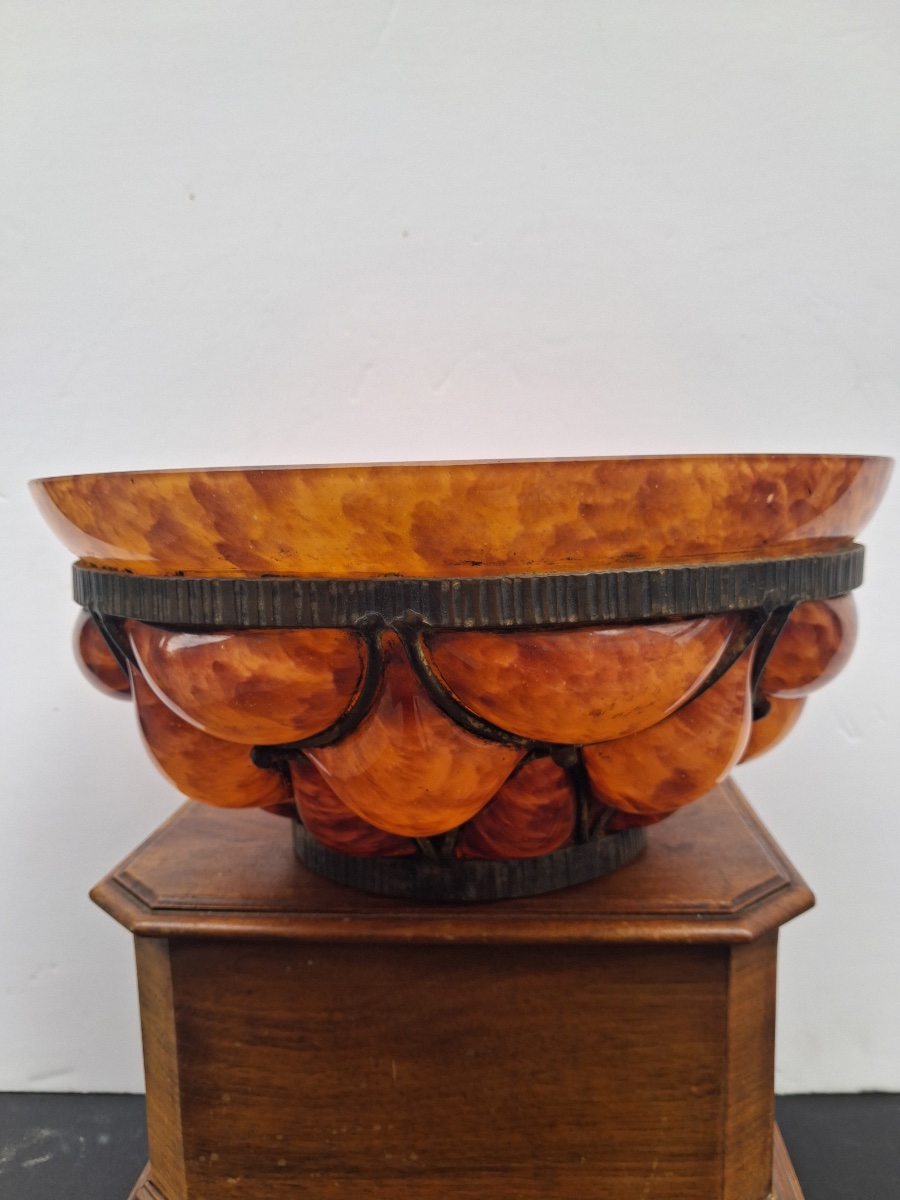 Delatte Nancy Large Round Goblet With Fluted Sides, Made Of Orange-tinted Glass, With A Chiseled Wrought-iron Base -photo-7