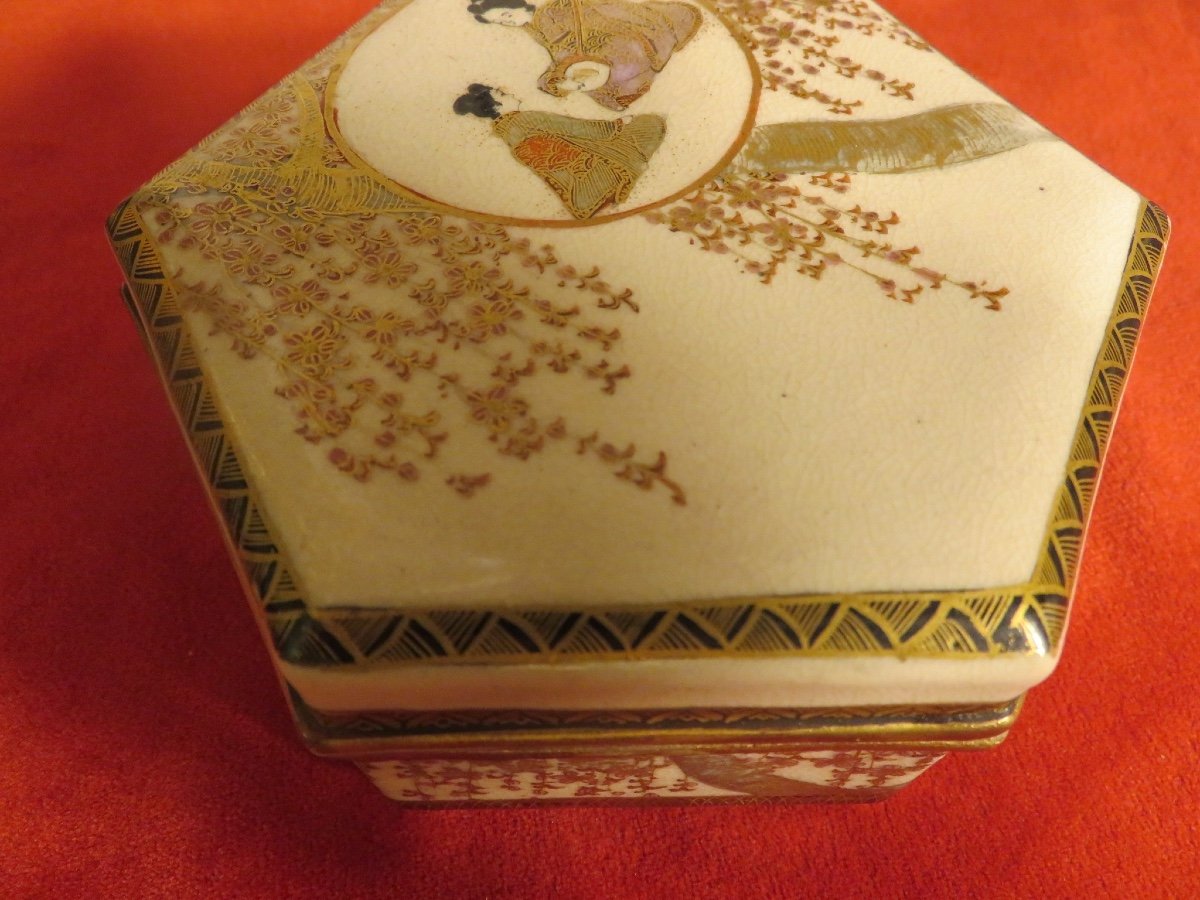 Polychrome And Gold Satsuma Earthenware Box Meiji Period (1862-1912)-photo-3