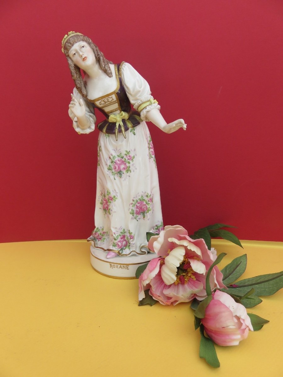 Figurine , femme, en porcelaine de Paris , polychrome , marque de M.E. Clauss (1887- 1900 )-photo-8