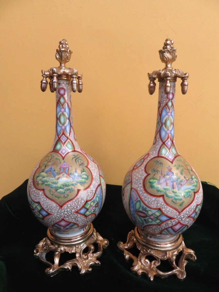 Pair Of Polychrome Porcelain Bottles, 19th Century Gilt Bronze Mount-photo-8