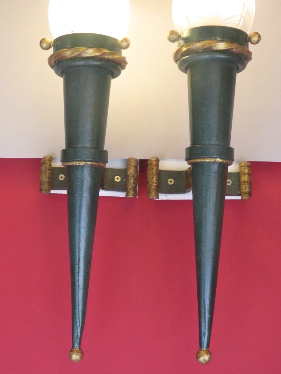 Pair Of Sconces In The Shape Of A Torchiere, In Double Patina Wrought Iron, With Their Globes-photo-3