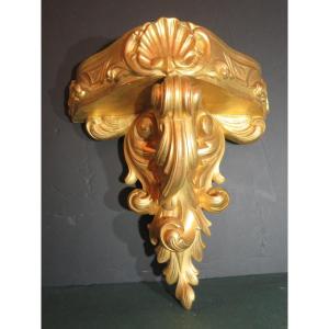 Grande jardinière  d'applique formant console, en bois sculpté doré , de style Baroque fin XIX 