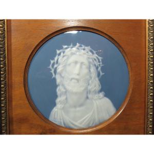Le Christ portant la couronne d'épines : plaque en porcelaine de Limoges signée L. Crelerot 