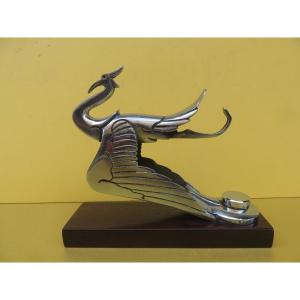 Mascotte de radiateur  " La cigogne "  en acier chromé  , pour l'Hispano Suiza