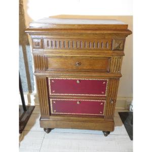 Petit meuble cartonnier  en chêne , à deux casiers ,  avec tiroir époque 1900