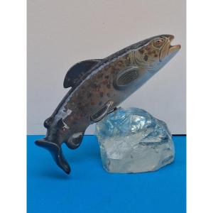 Raymond Gangloff: Polychrome Earthenware Trout On A Glass Rock Signed XXth Century