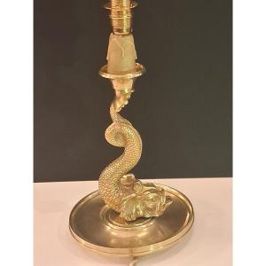Lampe en bronze doré représentant un dauphin des années 1950
