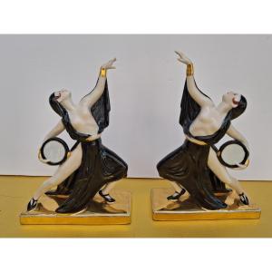 Paire de serre livres " Les gitanes " de ROBJ ( Jean Born) en porcelaine , époque Art Déco