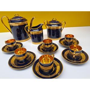Service à café en porcelaine de Limoges " Legle" bleu de four et or