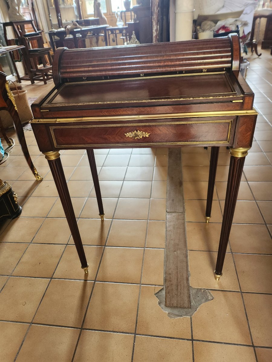 bureau de dame