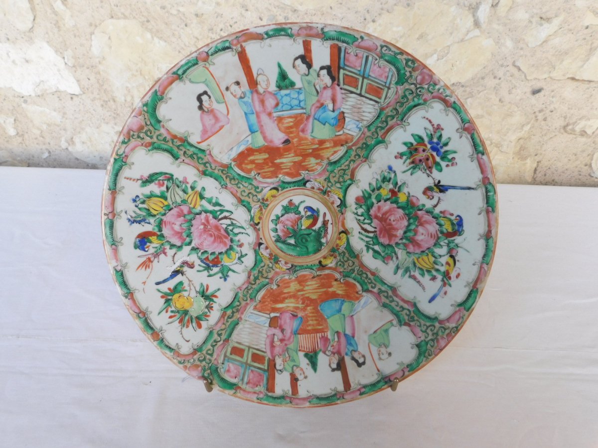 Chinese Porcelain Dish