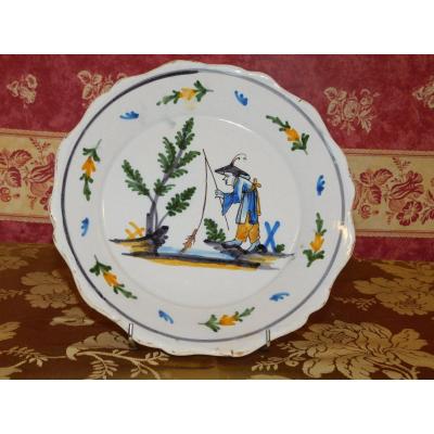 Chinese Decor Faience Plates