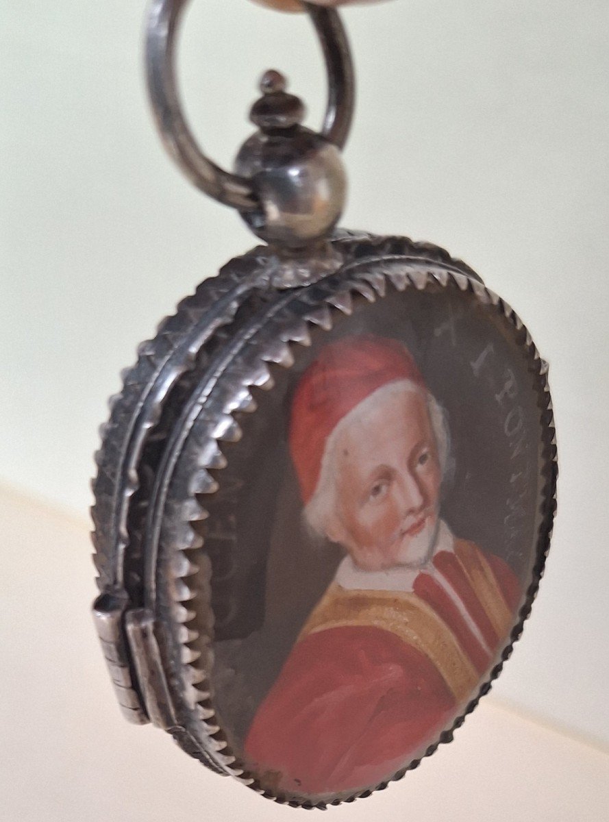 Silver Pendant Medallion, Double Sided Late 17th Century -photo-4