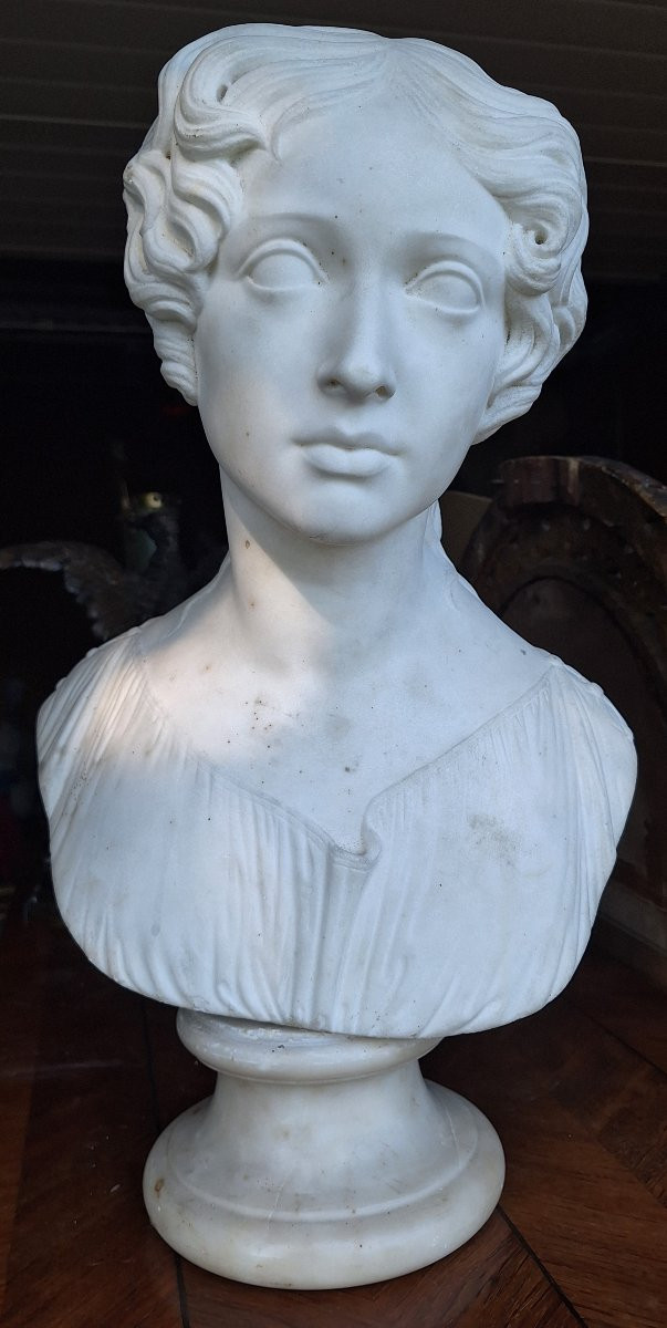 Buste en marbre jeune femme vers 1830-photo-2