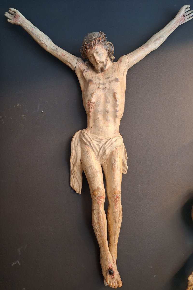 Christ en bois sculpté polychrome  époque 16ème siècle -photo-3
