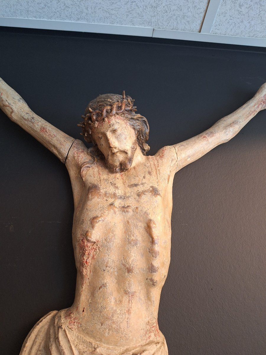 Christ en bois sculpté polychrome  époque 16ème siècle -photo-7