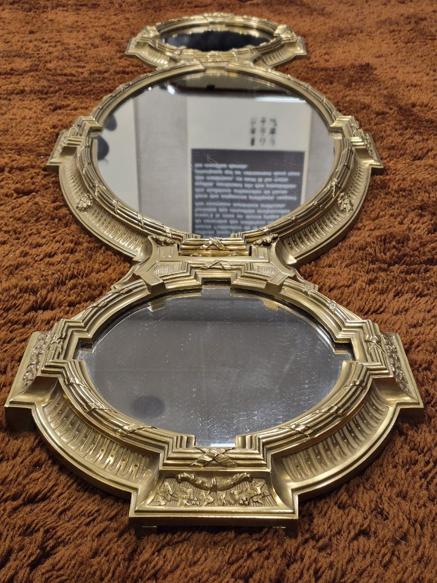 Surtout de table de style Louis XVI en bronze doré composé de 3 éléments.-photo-2