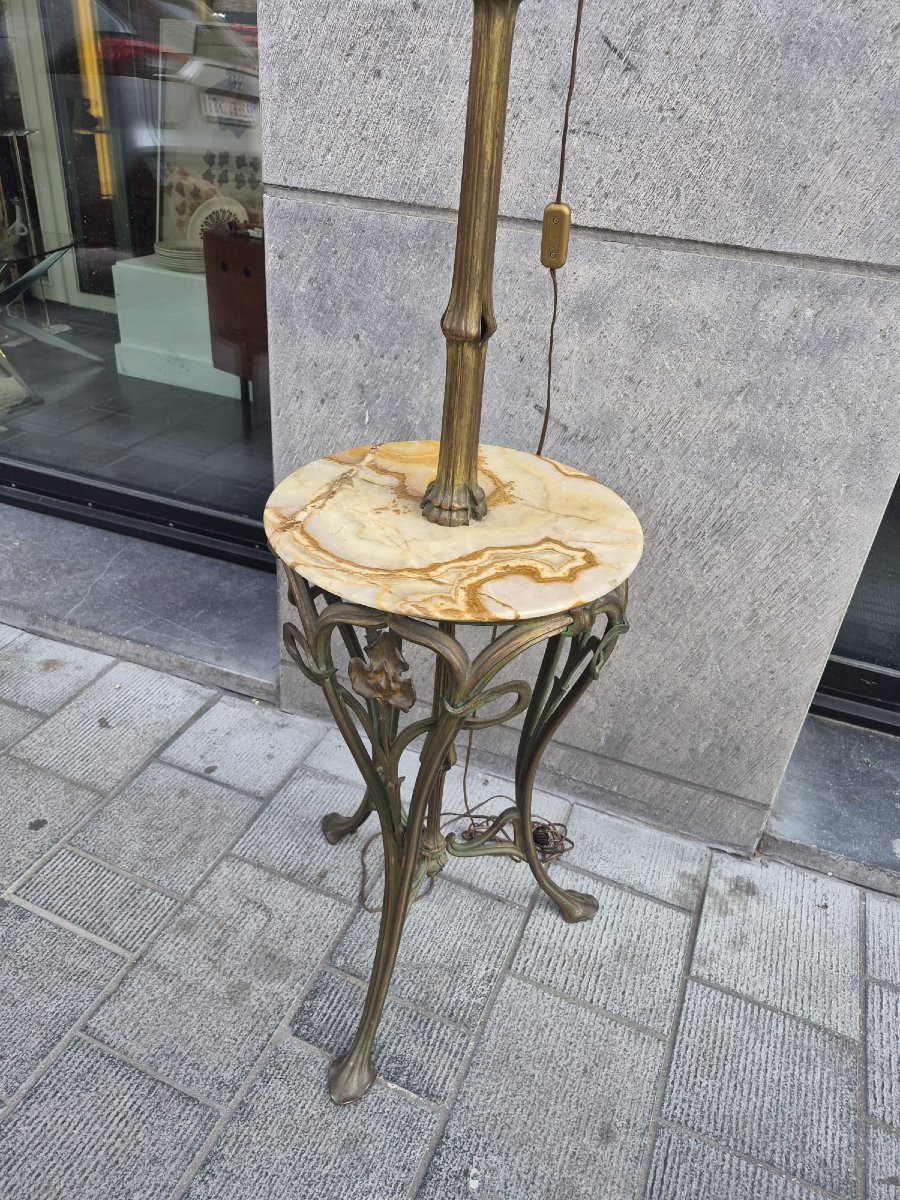 Lampadaire-Guéridon art nouveau en bronze doré et patiné  dessus en onyx époque 1900-photo-2