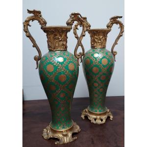 Rare Paire De Vases Porcelaine Montés Bronze, Décors Dragons 19ème 