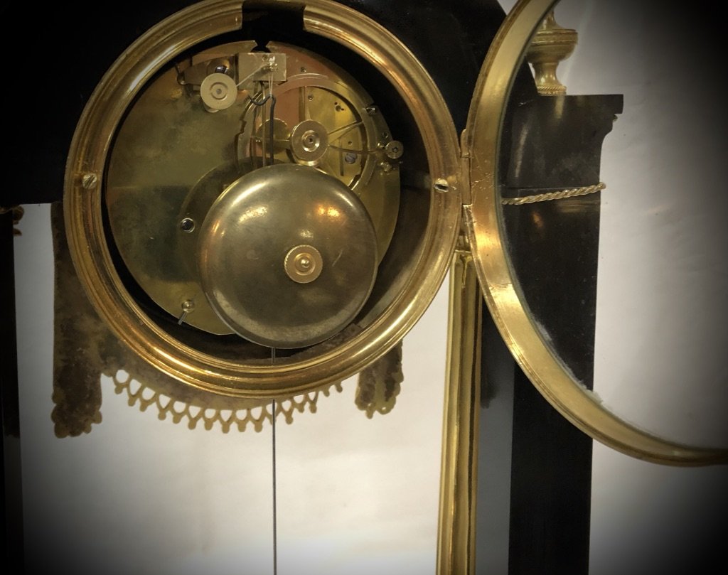 Pendulum In Black Marble And Gilded Bronze 18th Century-photo-1