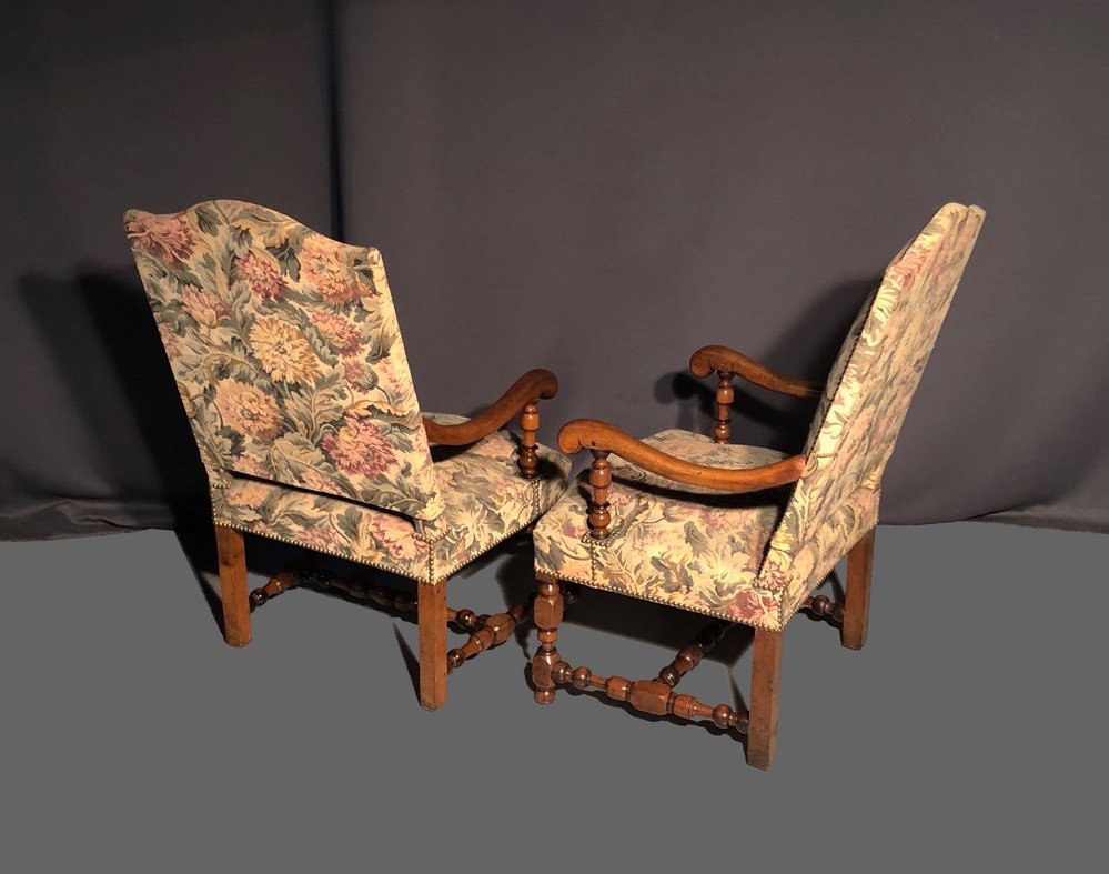 Pair Of Louis XIII Armchairs-photo-4