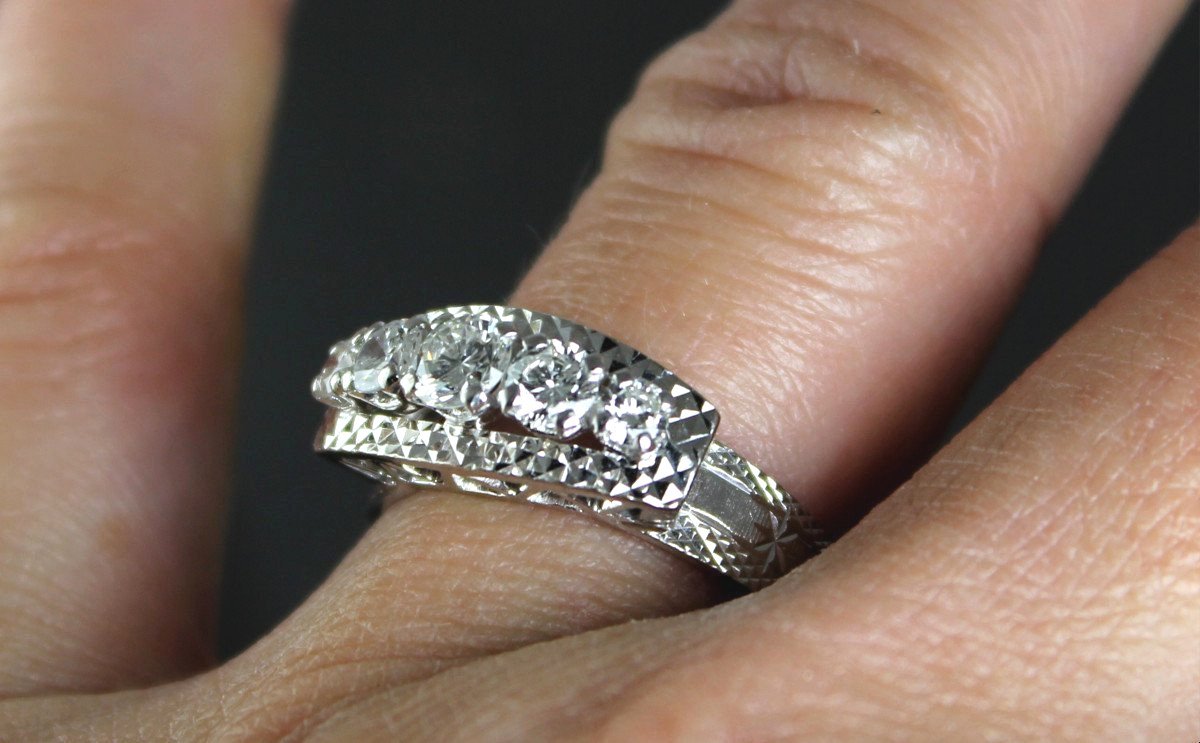 Gold Ring, Platinum And Diamonds-photo-2