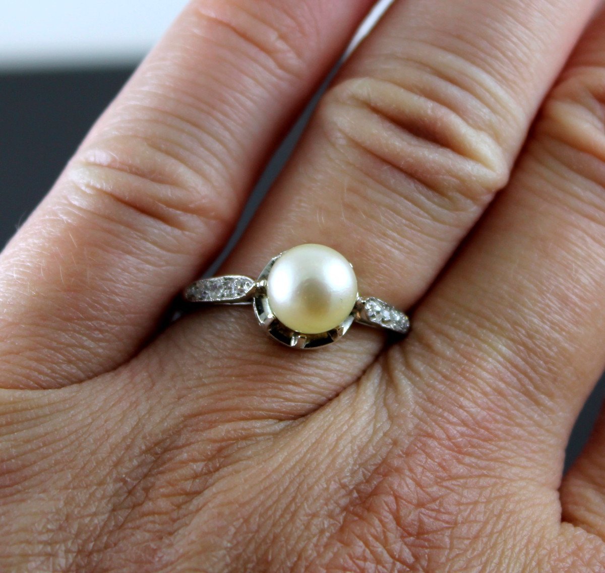 Platinum Ring, Akoya Cultured Pearl And Diamonds-photo-3