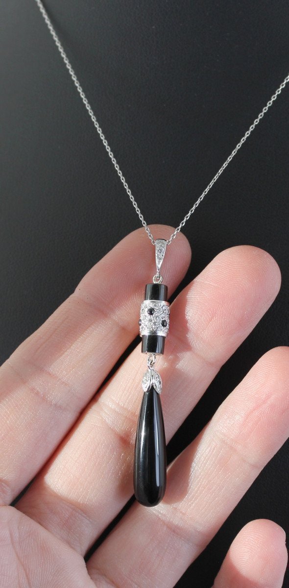 Gold, Onyx And Diamond Necklace-photo-3