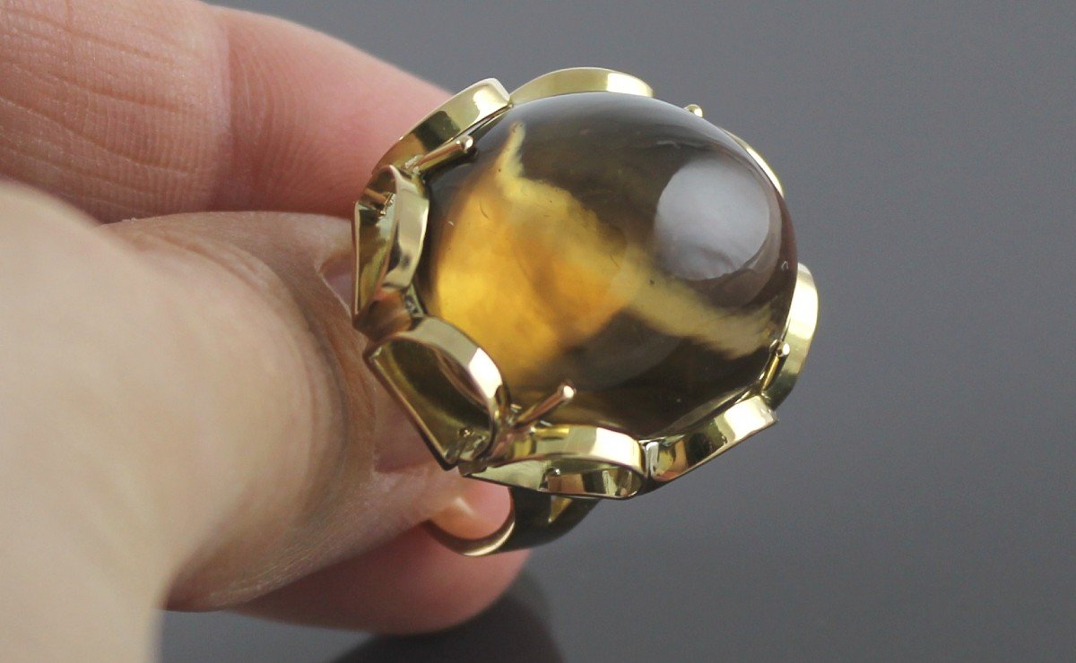 Bague Or Et Citrine Cabochon De 2.3 X 1.8 Cm 