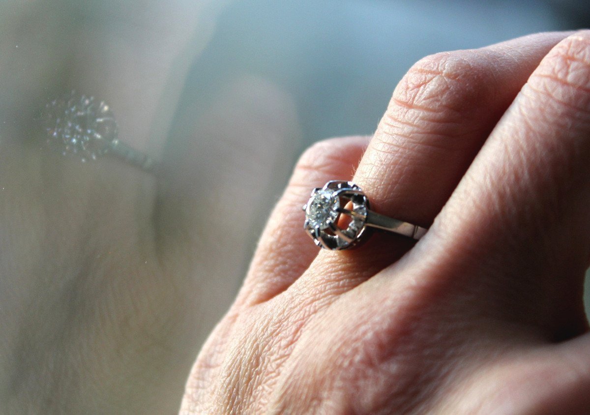 Gold, Platinum And Diamond Solitaire 0.60 Ct-photo-2