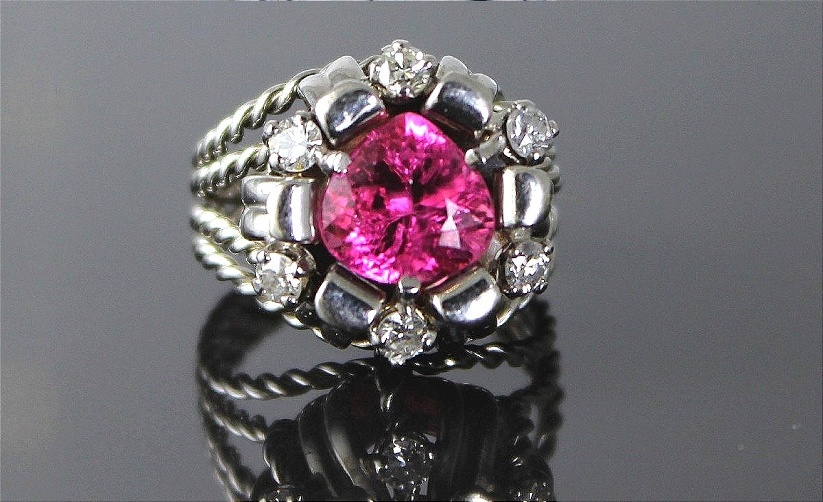Gold Ring, Pink Tourmaline And Diamonds-photo-2