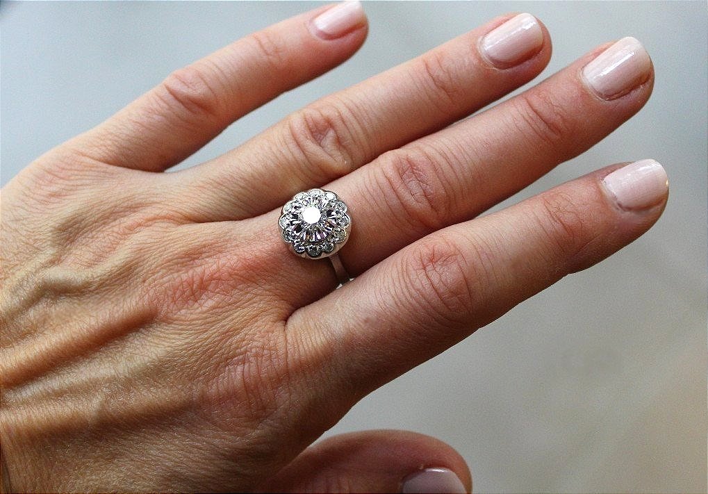 Gold And Diamond Ring - Center + 0.50 Ct-photo-1