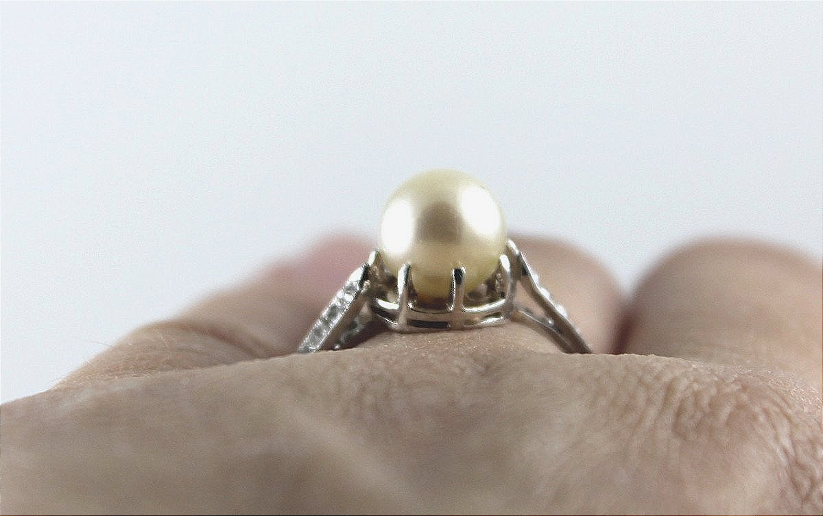 Platinum, Diamond And Akoya Pearl Ring-photo-1