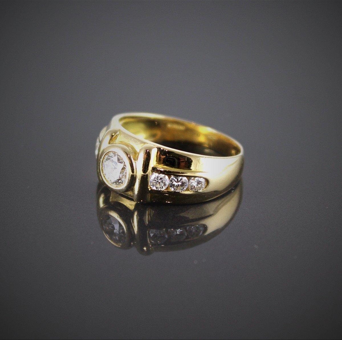 Bague or et diamants  (centre +/-0.55 ct + 0.40 ct entourage )-photo-4