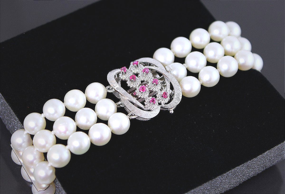 Bracelet perle de culture AKOYA, fermoir or, rubis et diamants-photo-4