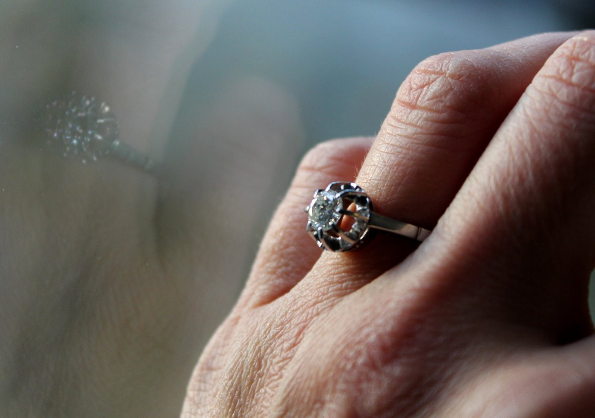 Gold And Platinum Ring - Diamond +/- 0.62 Ct-photo-2