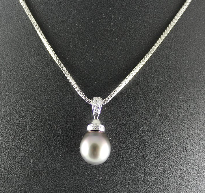 Parure en or et diamants - perle de Tahiti-photo-3