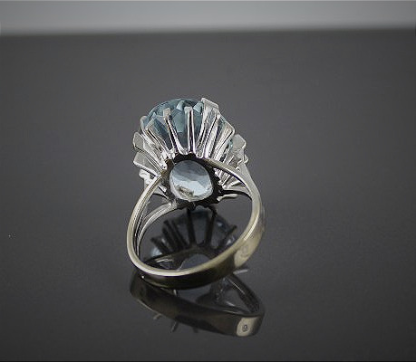 Gold And Aquamarine Ring-photo-1