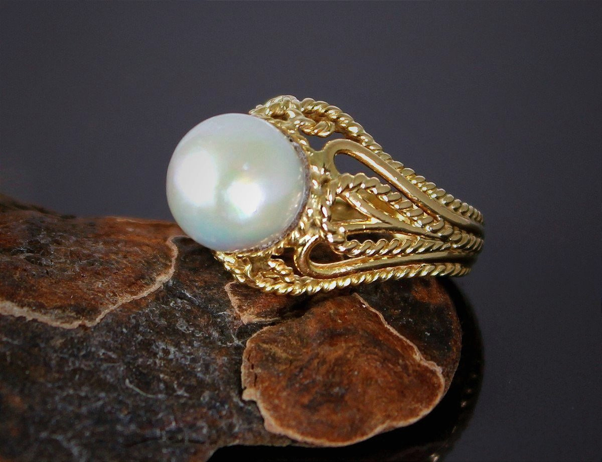 Gold Ring With Cultured Pearl-photo-2