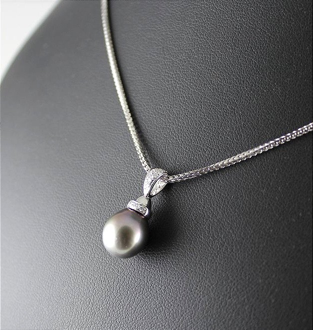 Parure  collier + boucles en or, perle de Tahiti et diamants-photo-2